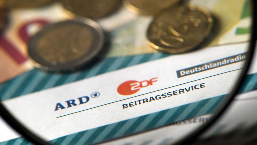 Schweiz schneidet Rundfunk-Apparat ab – ARD und ZDF steigen Gebühren