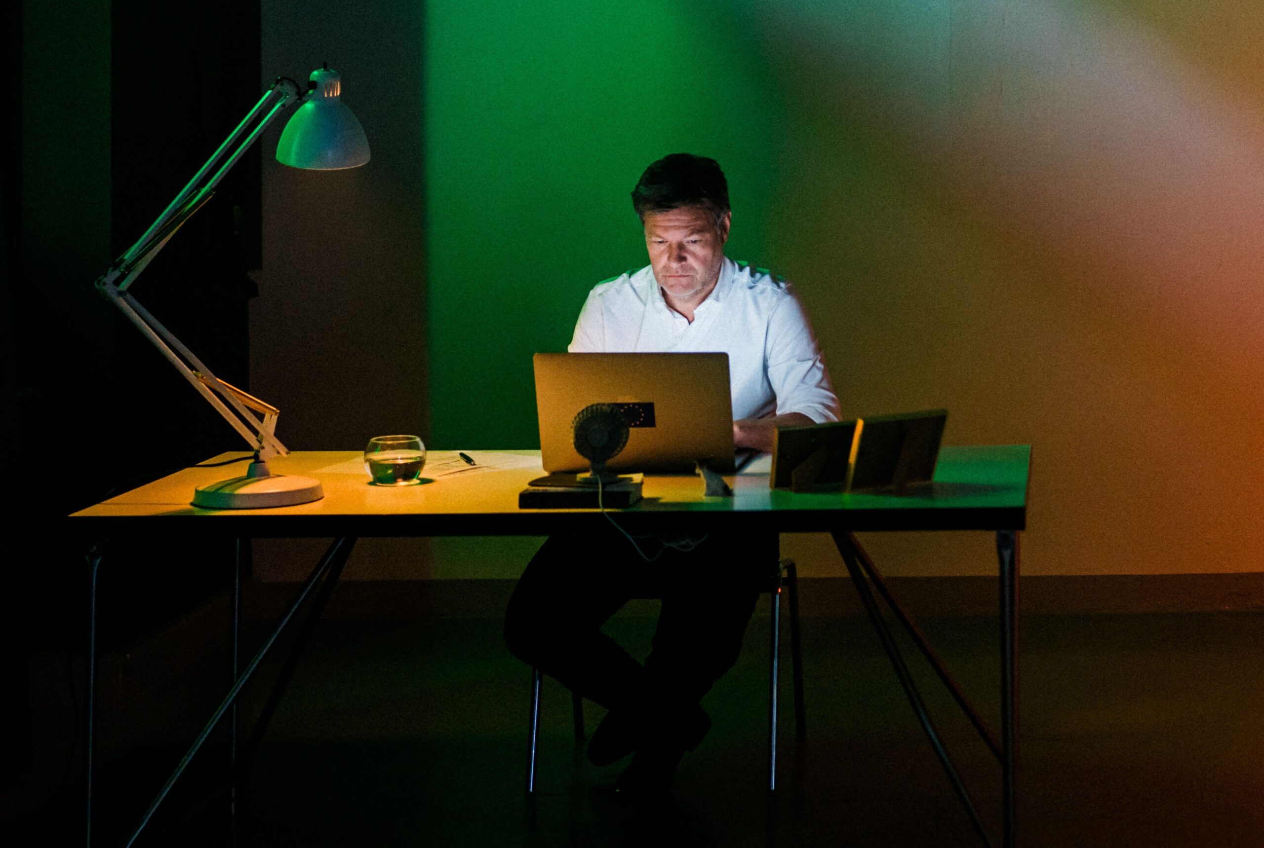 Milliardeninvestitionen in grüne Irrenprojekte: Deutschland vor der Wirtschaftskatastrophe