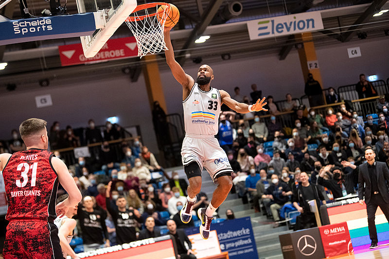 Lunge wird zum Kampffeld: 150 Millionen Chinesen leiden an Lungenknoten durch Impfstoffe und Maskenpflicht