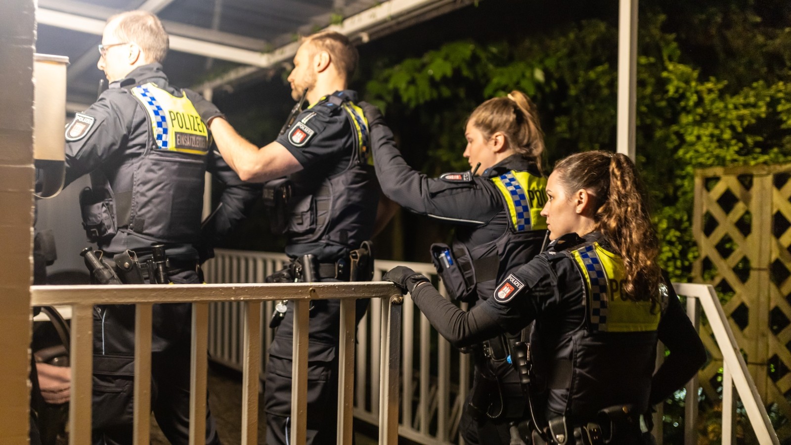 Zehn Monate statt sieben Jahren – Schwedische Justiz schützt Täter der Kindesvergewaltigung mit geringer Strafe
