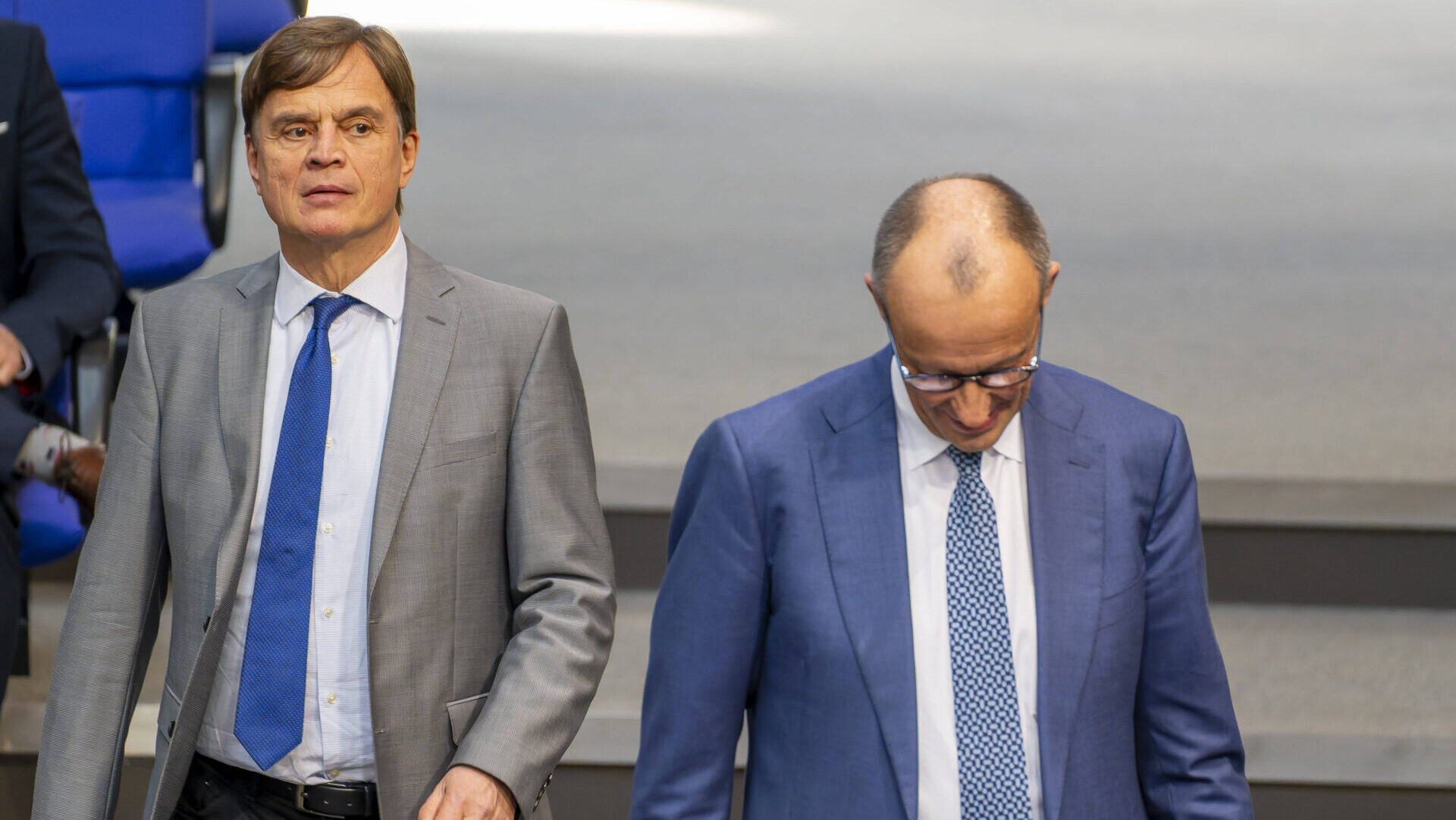 Kanzler Friedrich Merz trifft den Niederschlag der Union: AfD dominiert mit 29 Prozent