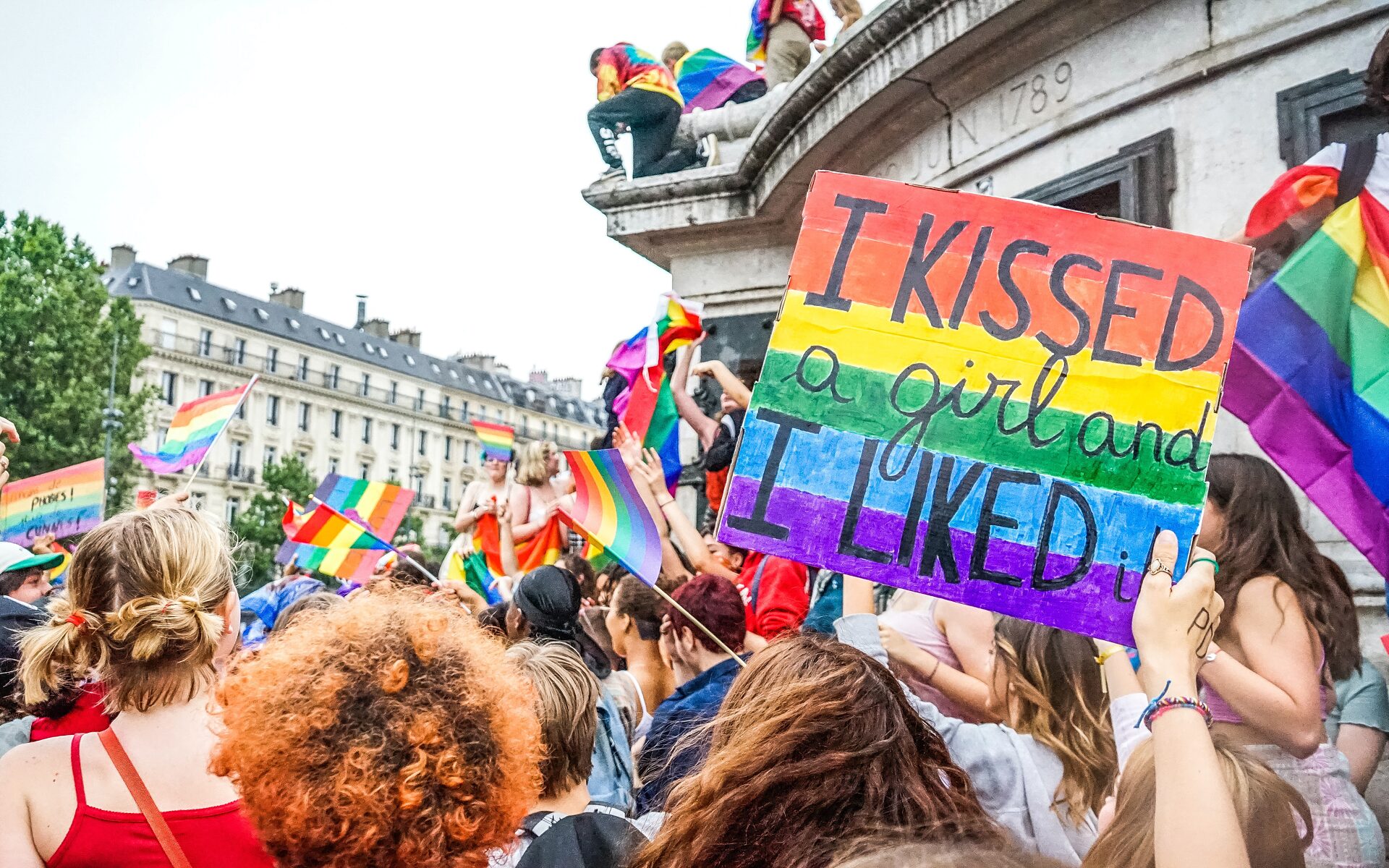 Bisexuelle Täuschung scheitert – UK verurteilt Kindesvergewaltiger als Gefahr für die Gesellschaft